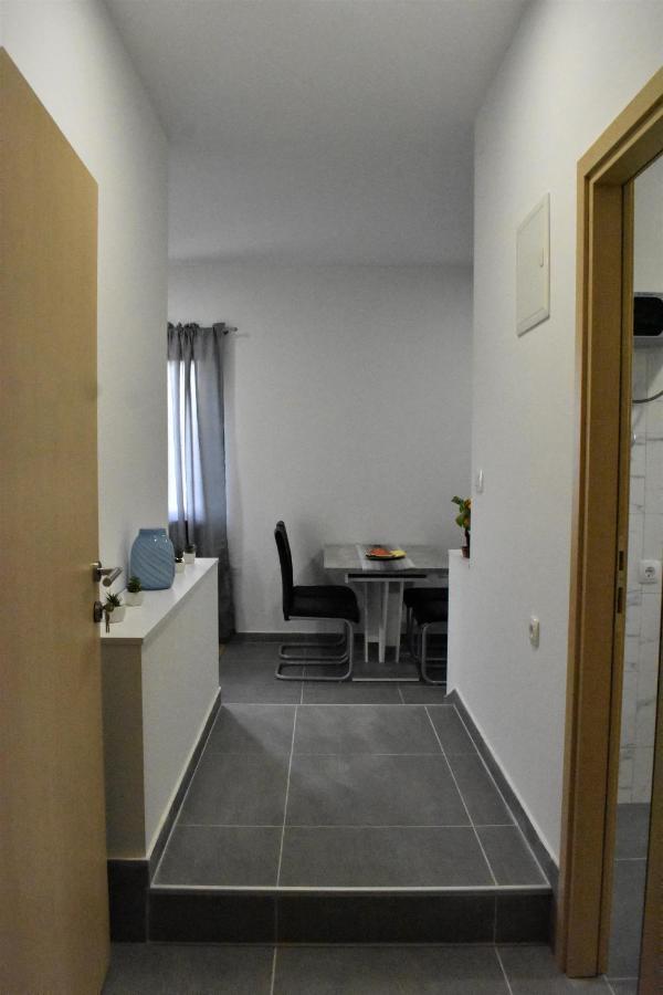 Apartmani Skorpion Kaštela エクステリア 写真