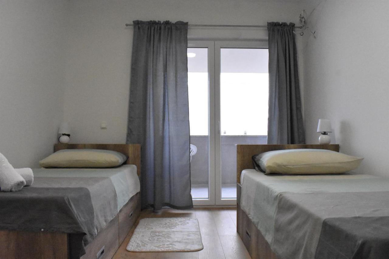 Apartmani Skorpion Kaštela エクステリア 写真