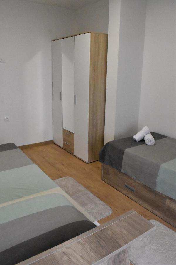 Apartmani Skorpion Kaštela エクステリア 写真