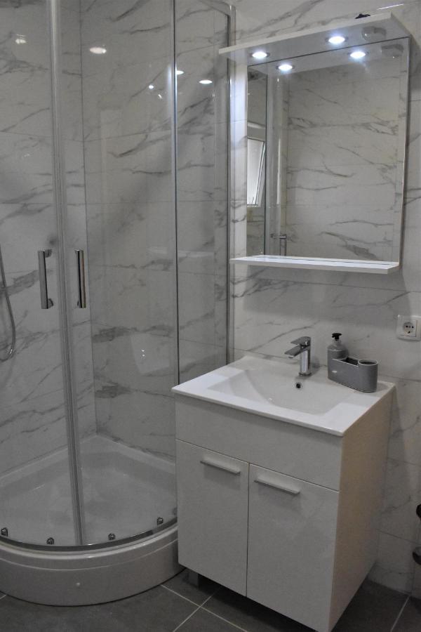 Apartmani Skorpion Kaštela エクステリア 写真