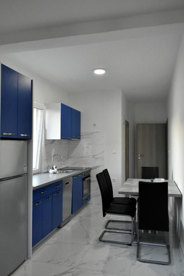 Apartmani Skorpion Kaštela エクステリア 写真