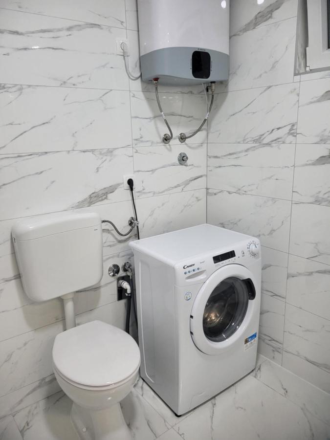 Apartmani Skorpion Kaštela エクステリア 写真